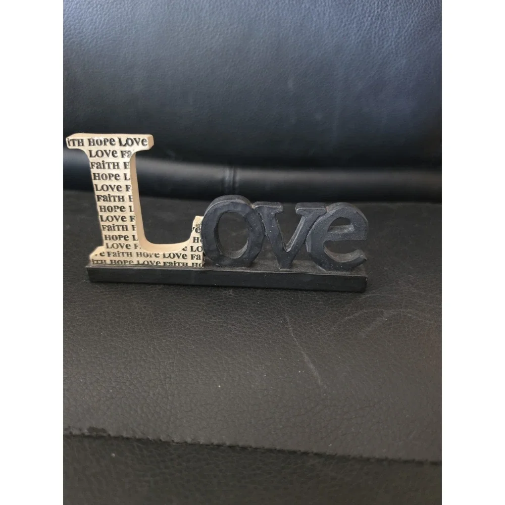 Rustic Tabletop Dign LOVE   With Faith & Hope Signed E. Lloyd 2012